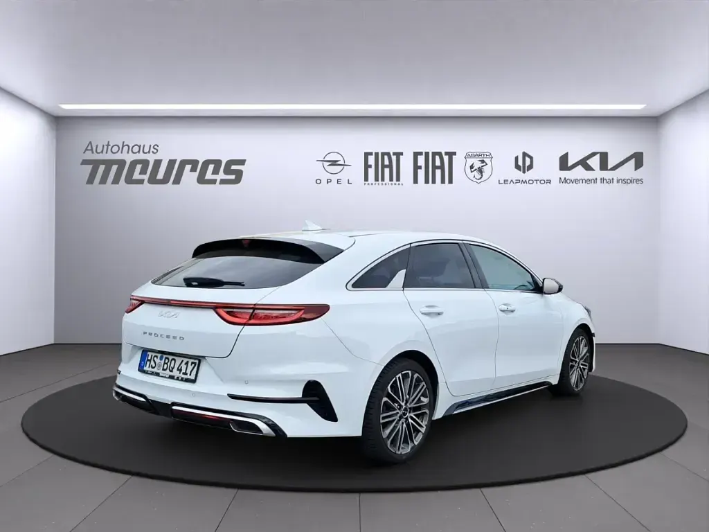 Gebraucht Kia ProCeed GT-Line 140 PS (102 kW) 2025 Weiss Kombi