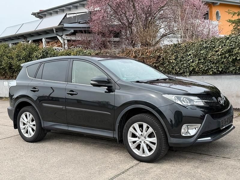 Gebraucht Toyota RAV4 150 PS (110 kW) 2014 Schwarz SUV