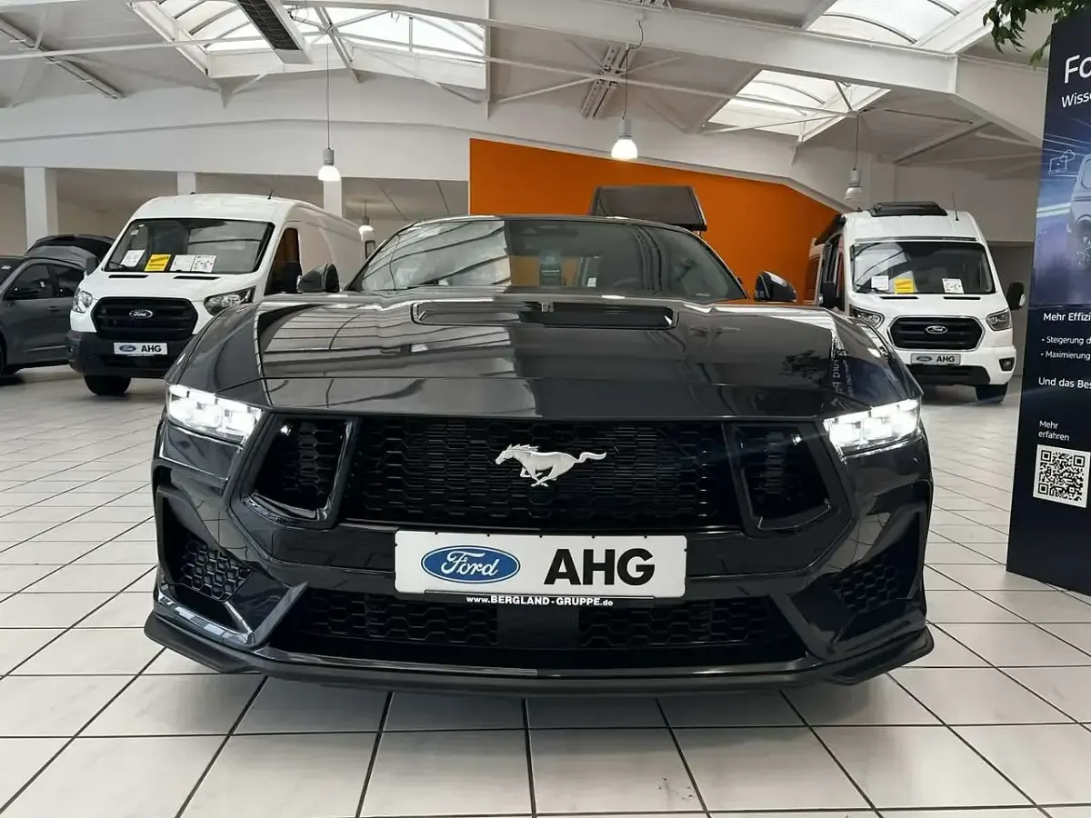 Gebraucht Ford Mustang GT Fastback 446 PS (328 kW) 2026 Dark matter metallic grey grau Limousine
