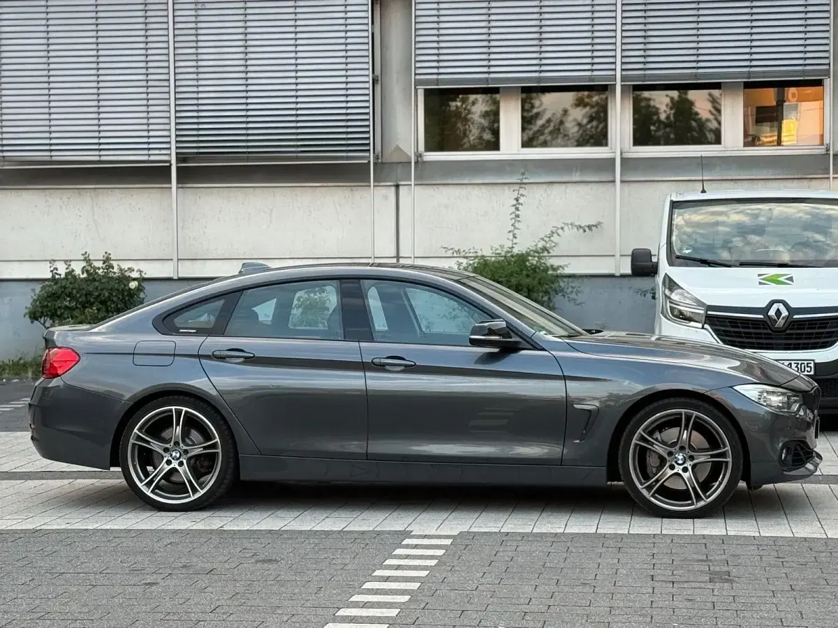 Gebraucht BMW 435 Advantage 313 PS (230 kW) 2016 Grau Coupé