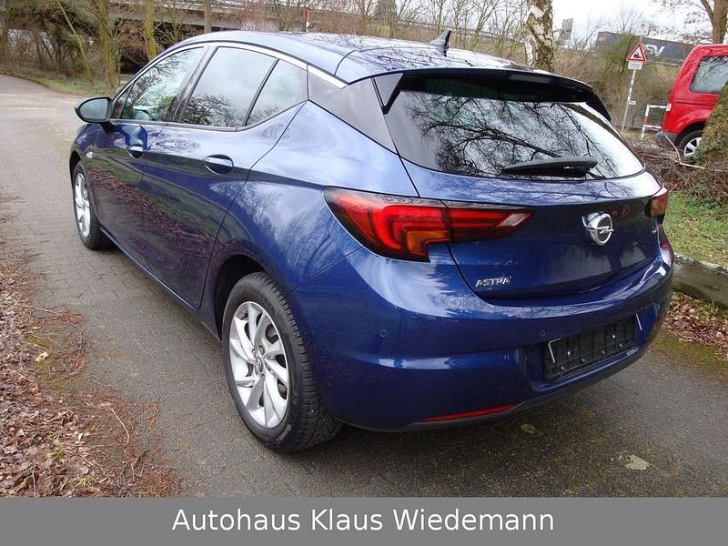 Gebraucht Opel Astra Elegance 131 PS (96 kW) 2020 Blau Limousine