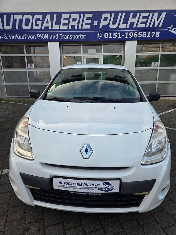 Gebraucht Renault Clio III 75 PS (55 kW) 2012 Weiß