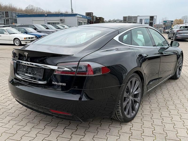 Gebraucht Tesla Model S Performance 584 kW (795 PS) 2019 Schwarz Kleinwagen