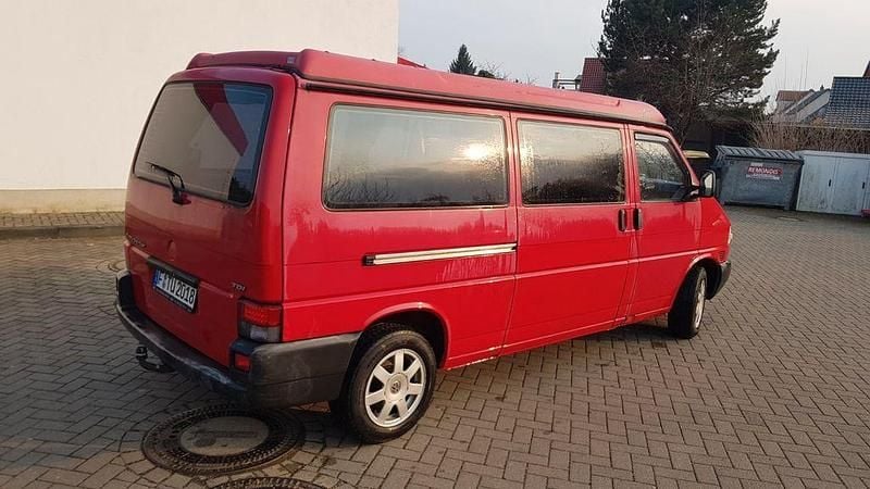 Gebraucht VW T4 102 PS (75 kW) 1999 Rot Van