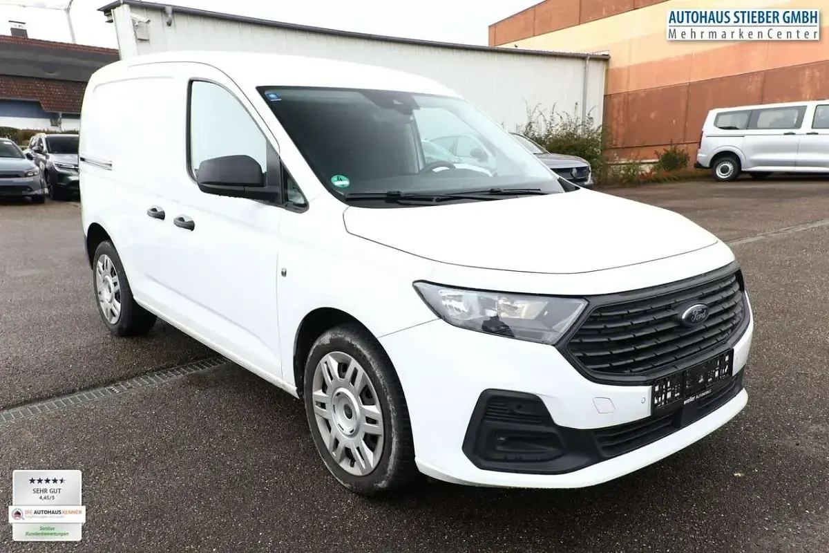 Używany Ford Transit Connect Trend 122 KM (89 kW) 2024 Biały Minivan