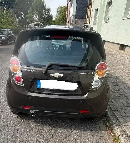 Używany Chevrolet Spark LT 82 KM (60 kW) 2012 Brązowy Hatchback