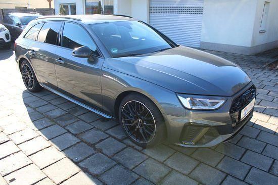 Gebraucht Audi A4 S-Line 204 PS (150 kW) 2023 Daytonagray (metallic) Kombi