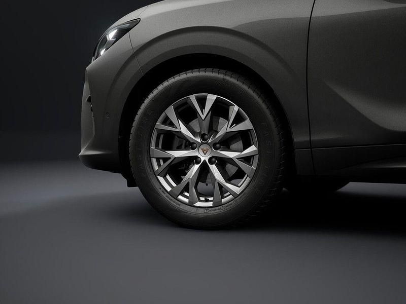 Neu Cupra Terramar 150 PS (110 kW) 2026 Grau SUV