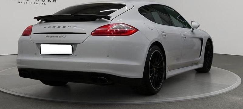 Gebraucht Porsche Panamera GTS 430 PS (316 kW) 2013 Weiß Limousine