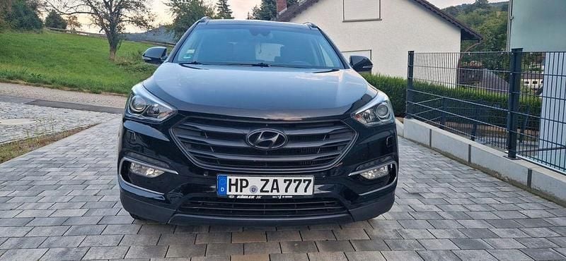 Gebraucht Hyundai Santa Fe Premium 200 PS (147 kW) 2016 Schwarz SUV