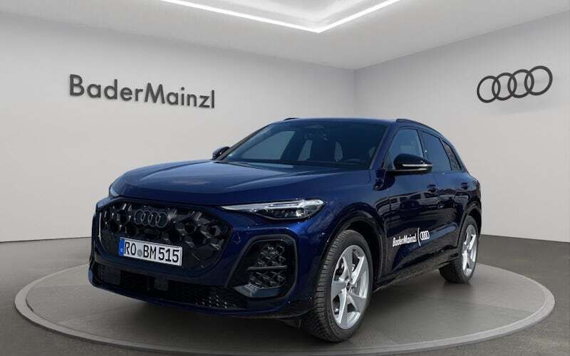 Blau Gebraucht 2025 Audi Q5 Ambiente SUV | 75.699 € - Bild 1/4