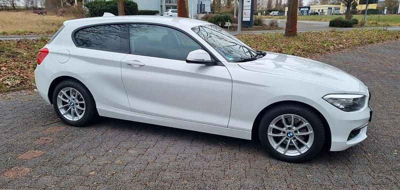 Gebraucht BMW 120 184 PS (135 kW) 2018 Weiß Kleinwagen
