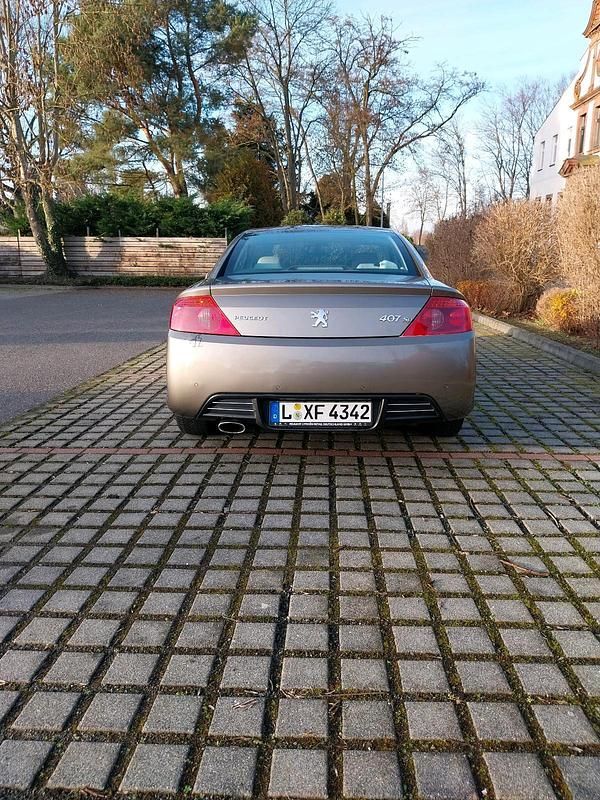 Gebraucht Peugeot 407 Coupe 163 PS (119 kW) 2007 Coupé