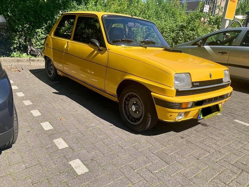 Gelb Gebraucht 1984 Renault R5 Kleinwagen | 13.900 € - Bild 1/4