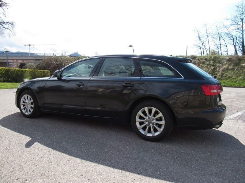 Gebraucht Audi A6 163 PS (119 kW) 2013 Schwarz Kombi