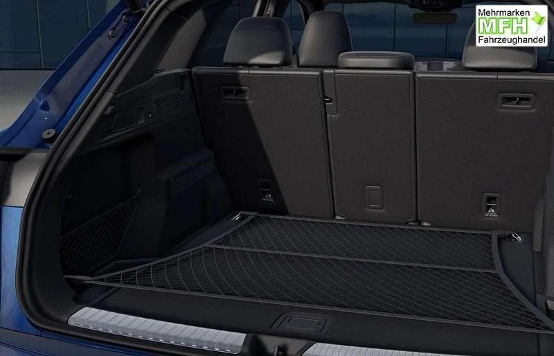 Neu Audi Q5 S-Line 299 PS (219 kW) 2026 Navarrablau metallic SUV