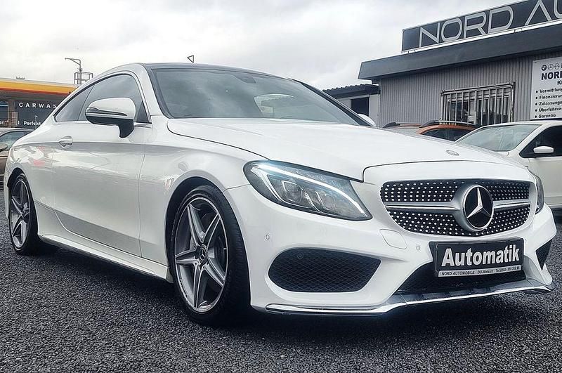 Gebraucht Mercedes C300 AMG 245 PS (180 kW) 2016 Weiß Coupé