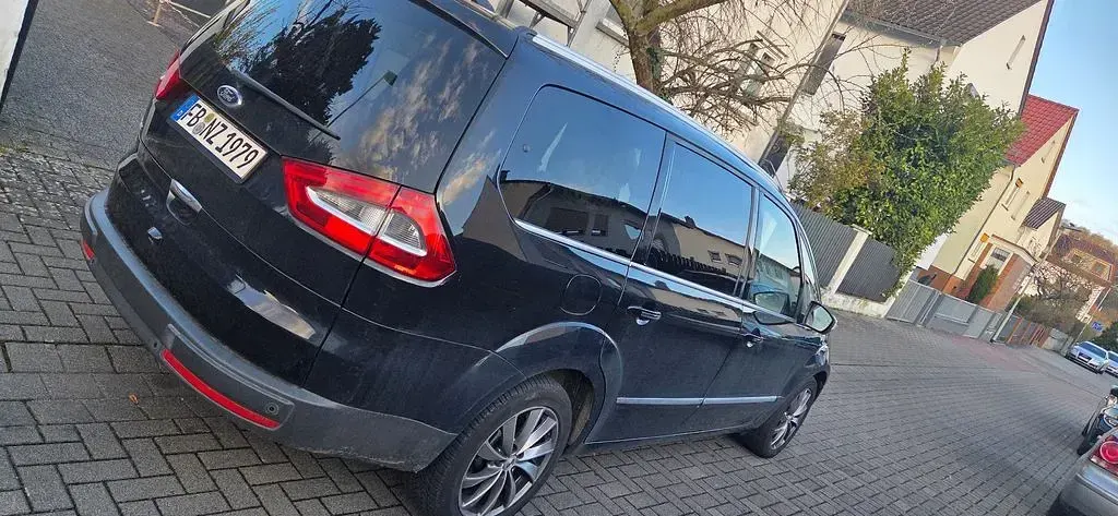 Gebraucht Ford Galaxy Titanium 163 PS (119 kW) 2014 Schwarz Van / Kleinbus