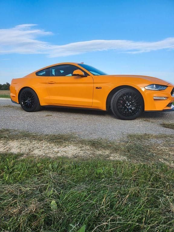 Gebraucht Ford Mustang Fastback 468 PS (344 kW) 2019 Orange Coupé