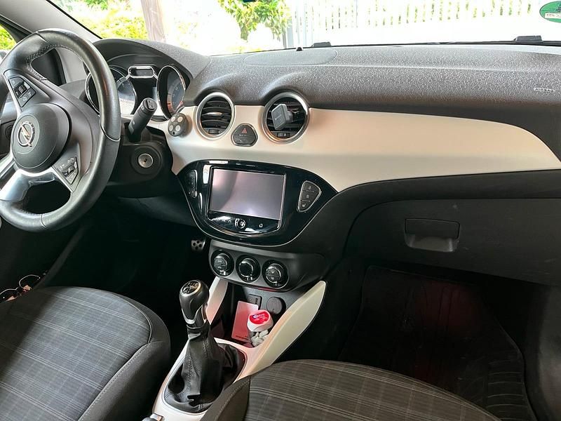Gebraucht Opel Adam 74 PS (54 kW) 2014 Grün Kleinwagen