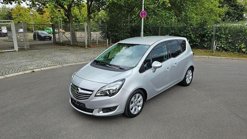 Argonsilber Gebraucht 2017 Opel Meriva Innovation Van / Kleinbus | 11.250 € (Etwas zu teuer) - Bild 1/4