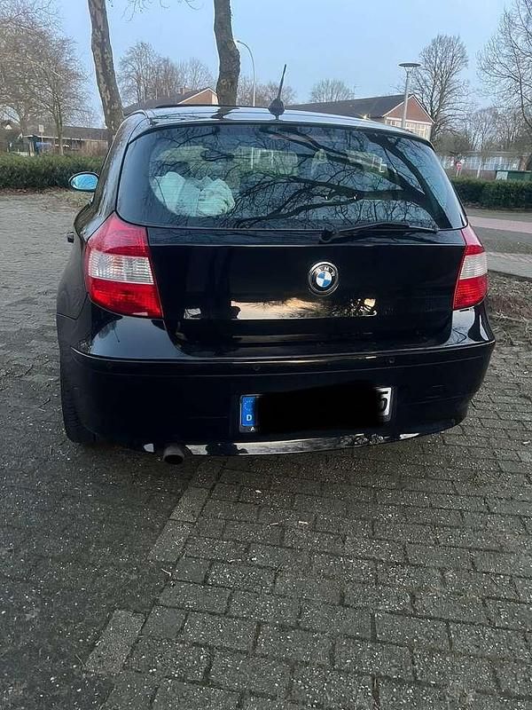 Gebraucht BMW 116 116 PS (85 kW) 2005 Schwarz Kleinwagen