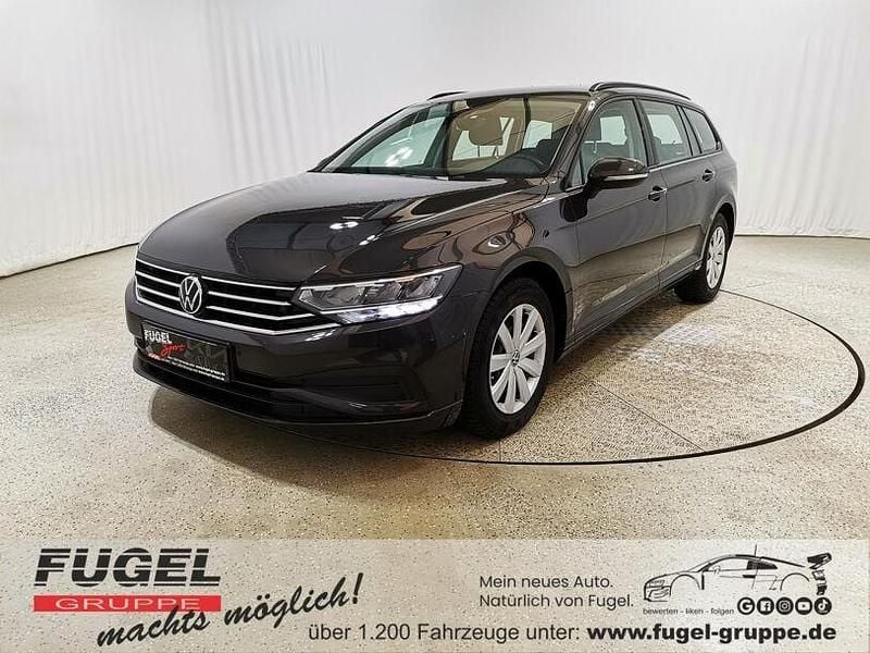 Gebraucht VW Passat 150 PS (110 kW) 2022 Mangangrau metallic Kombi
