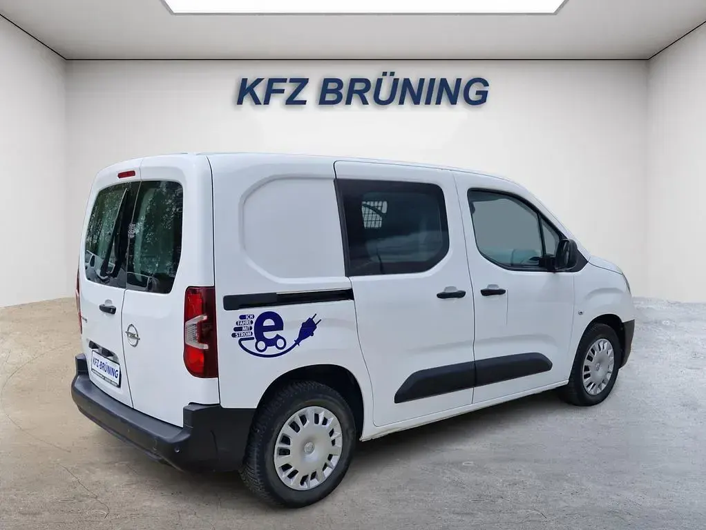 Occasion Opel Combo-e Life Edition 100 kW (136 ch) 2022 Blanc Monospace