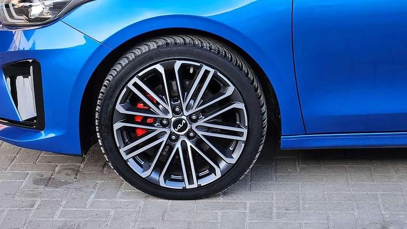 Gebraucht Kia Ceed Sportswagon GT-Line 140 PS (102 kW) 2019 Blue flame Kombi