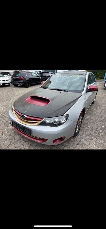 Silber Gebraucht 2010 Subaru Impreza Coupé | 3.250 € - Bild 1/2