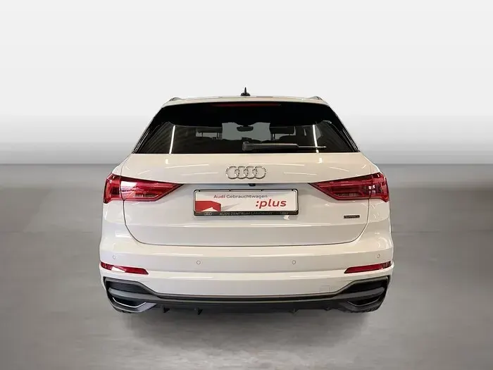 Gebraucht Audi Q3 S-Line 190 PS (139 kW) 2025 Gletscherweiss SUV