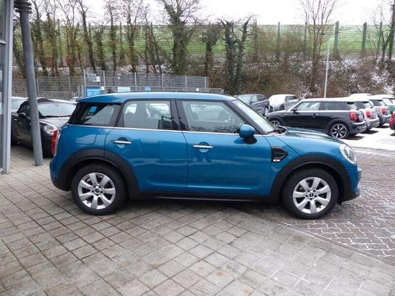 Gebraucht Mini One Countryman Pepper 141 PS (103 kW) 2018 Blau SUV