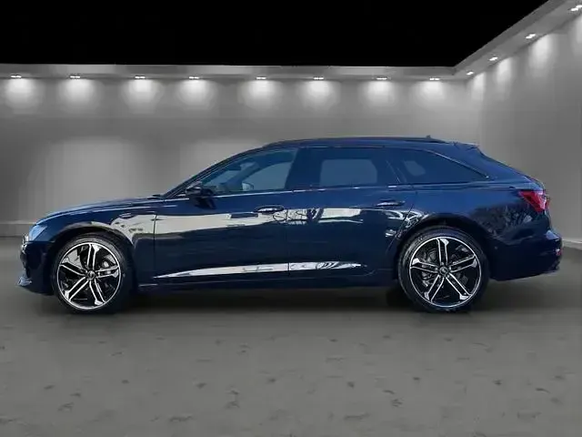 Gebraucht Audi A6 S-Line 163 PS (119 kW) 2023 Firmamentblau Kombi