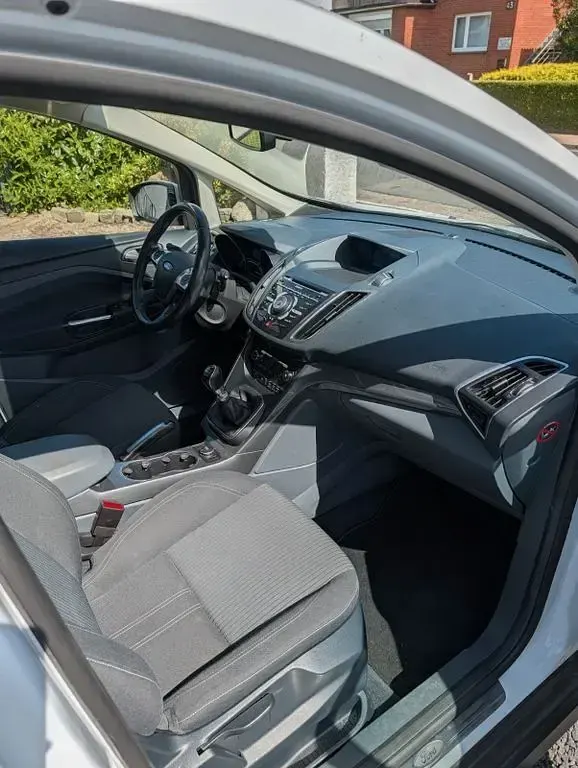 Gebraucht Ford C-MAX Titanium 125 PS (91 kW) 2013 Weiß Van / Kleinbus