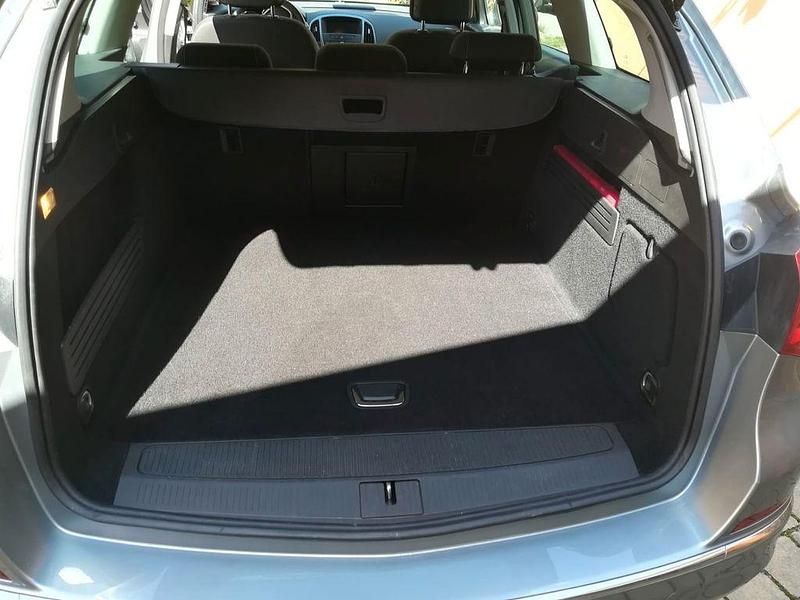 Gebraucht Opel Astra 136 PS (100 kW) 2014 Silber Kombi