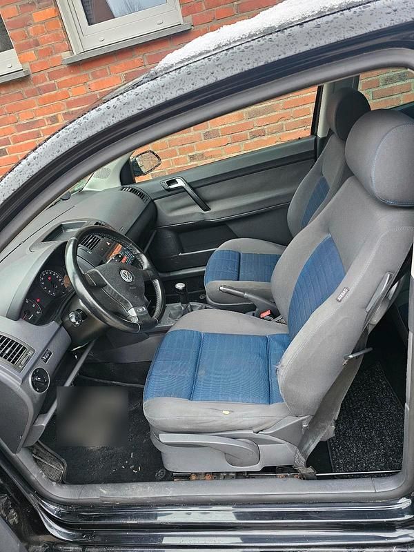 Gebraucht VW Polo 69 PS (50 kW) 2007 Schwarz Kleinwagen