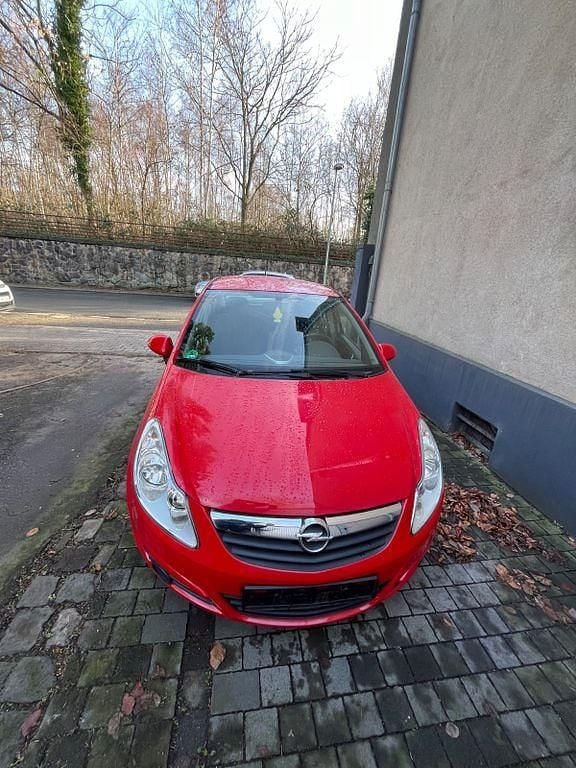 Rot Gebraucht 2007 Opel Corsa Limousine | 2.100 € (Guter Preis) - Bild 1/4