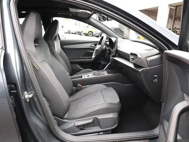 Neu Cupra Formentor VZ 333 PS (244 kW) 2026 Magnetic grau metallic SUV
