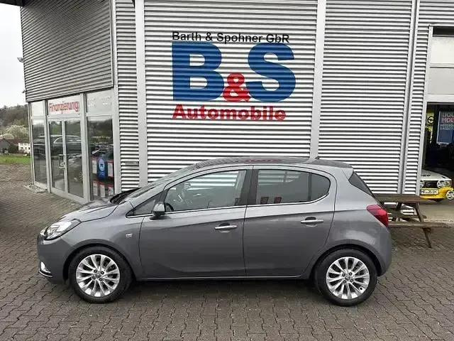 Usado Opel Corsa Innovation 90 HP (66 kW) 2015 Cinzento Citadino