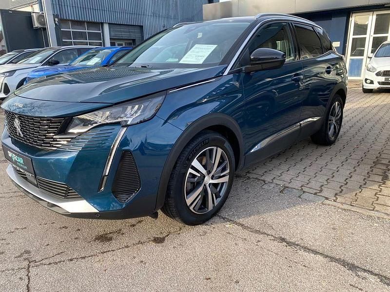 Gebraucht Peugeot 3008 181 PS (133 kW) 2022 Celebes blau met. SUV