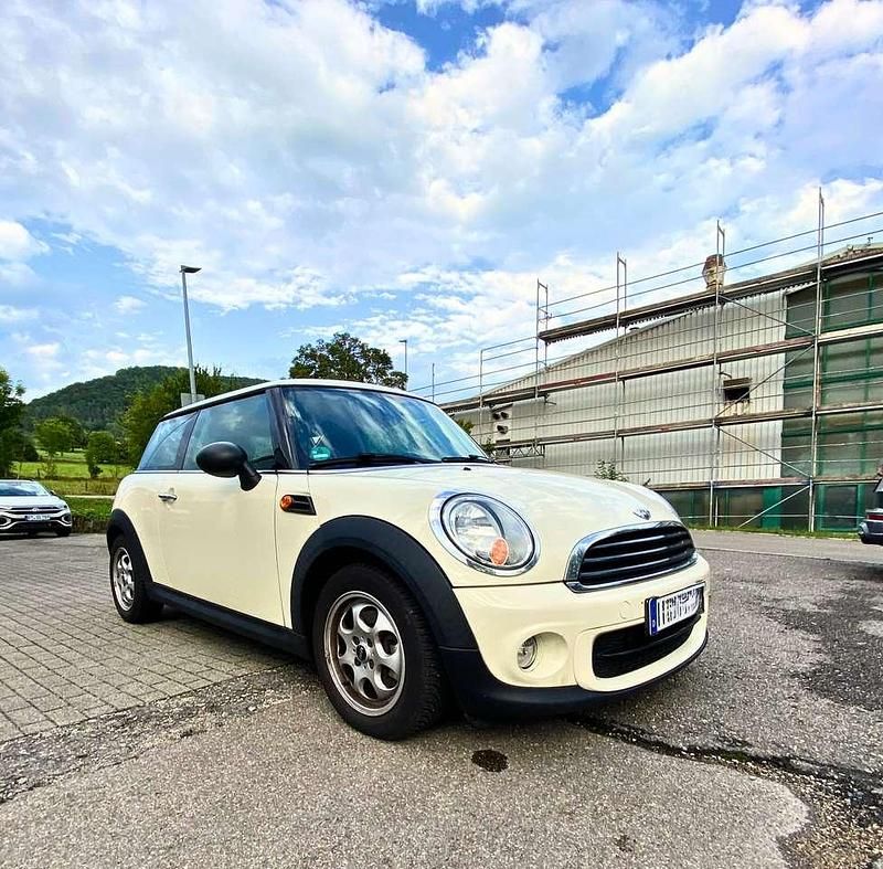 Beige Gebraucht 2012 Mini One D Kleinwagen | 6.400 € (Fairer Preis) - Bild 1/4