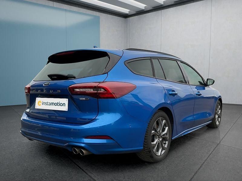 Gebraucht Ford Focus ST-Line 125 PS (91 kW) 2023 Blau Kombi