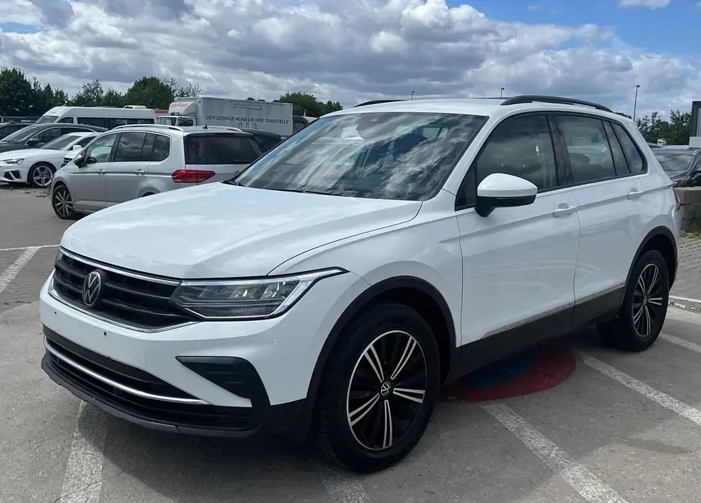 Gebraucht VW Tiguan Life 150 PS (110 kW) 2022 Weiß SUV