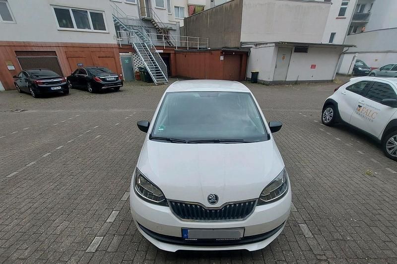 Weiß Gebraucht 2019 Skoda Citigo Active Kleinwagen | 5.500 € (Guter Preis) - Bild 1/4