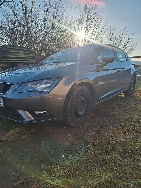 Gebraucht Seat Leon ST Reference 105 PS (77 kW) 2014 Braun Kombi