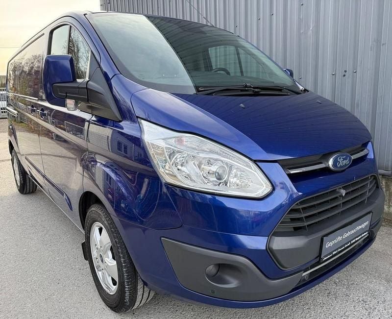 Gebraucht Ford Transit Custom Trend 170 PS (125 kW) 2017 Blau Van / Kleinbus