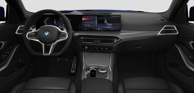 Gebraucht BMW 330e Comfort Edition 292 PS (214 kW) 2025 Blau Kombi