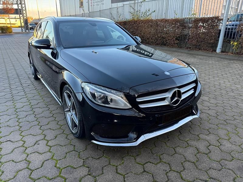 Schwarz Gebraucht 2015 Mercedes C220 Kombi | 13.900 € (Superpreis) - Bild 1/4
