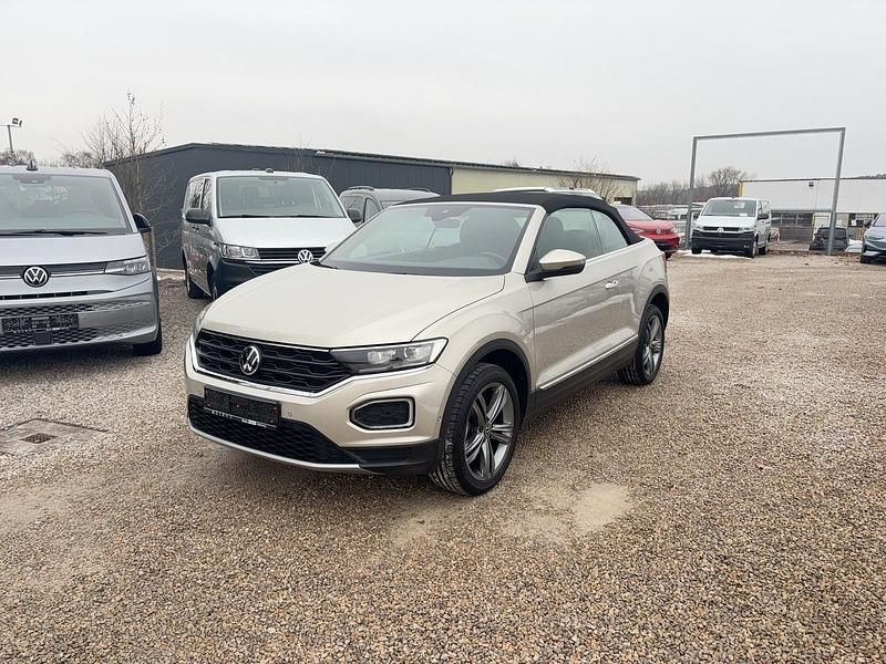 Gebraucht VW T-Roc Style 150 PS (110 kW) 2022 Ivory silver SUV