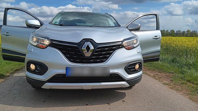 Gebraucht Renault Kadjar 140 PS (102 kW) 2019 Silber SUV